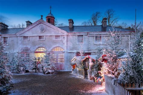 Top 10 BEST Christmas experiences in Ireland you need to do .